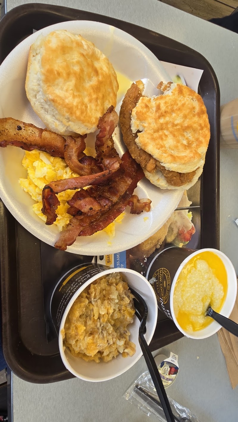 Biscuitville photo 4