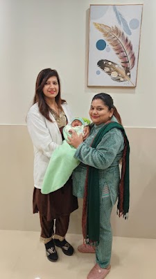 Dr Shital Bhardwaj | Best Lady Gynecologist & Obstetrician Doctor in Mohali - Image 3