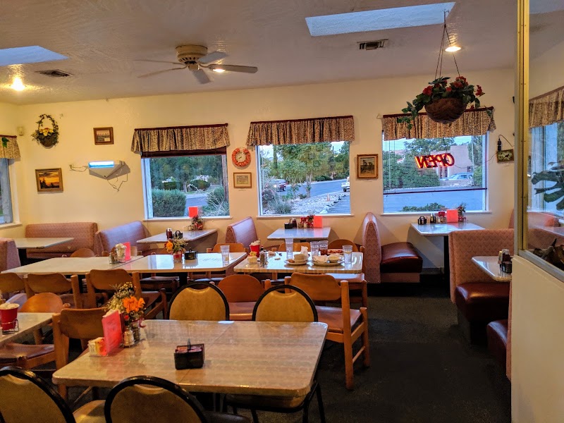 Georgie's Cafe photo 4