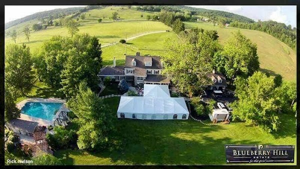 LEVY GATE 10 MOBILE CART TENT exterior