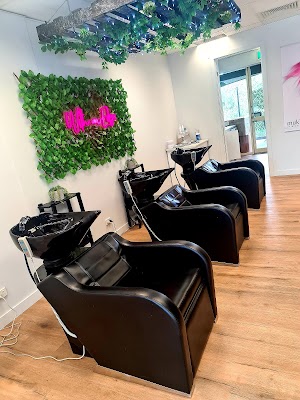 With an Edge Hair, beauty and Head Spa