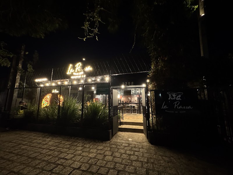 Foto de La Piazza Pizzaria