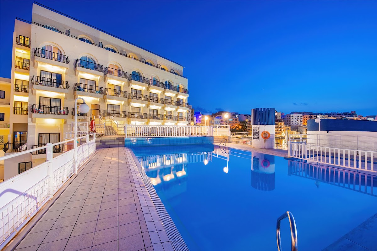 Gillieru Harbour Hotel, dog-friendly hotel in Malta