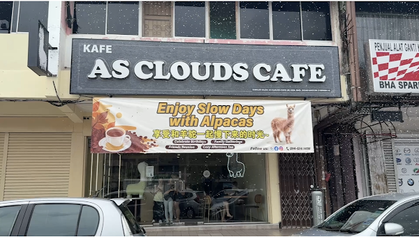 As Clouds Cafe