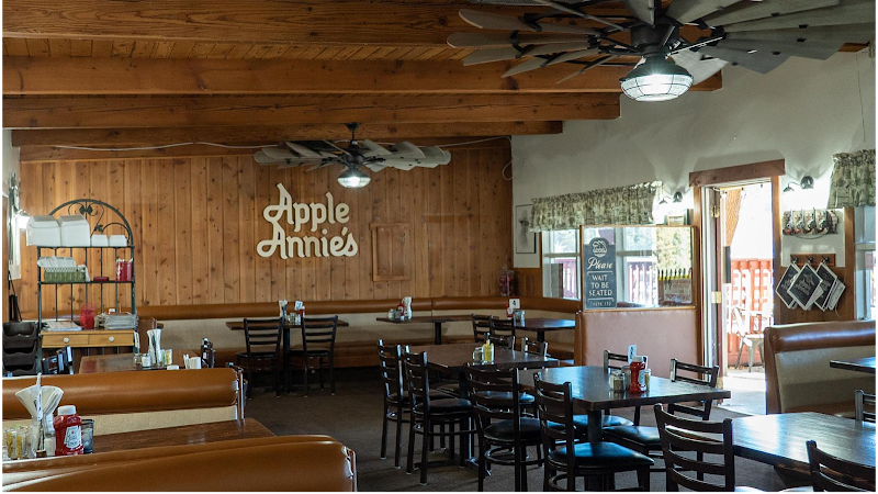Apple Annie's Bakery & Restaurant photo 1