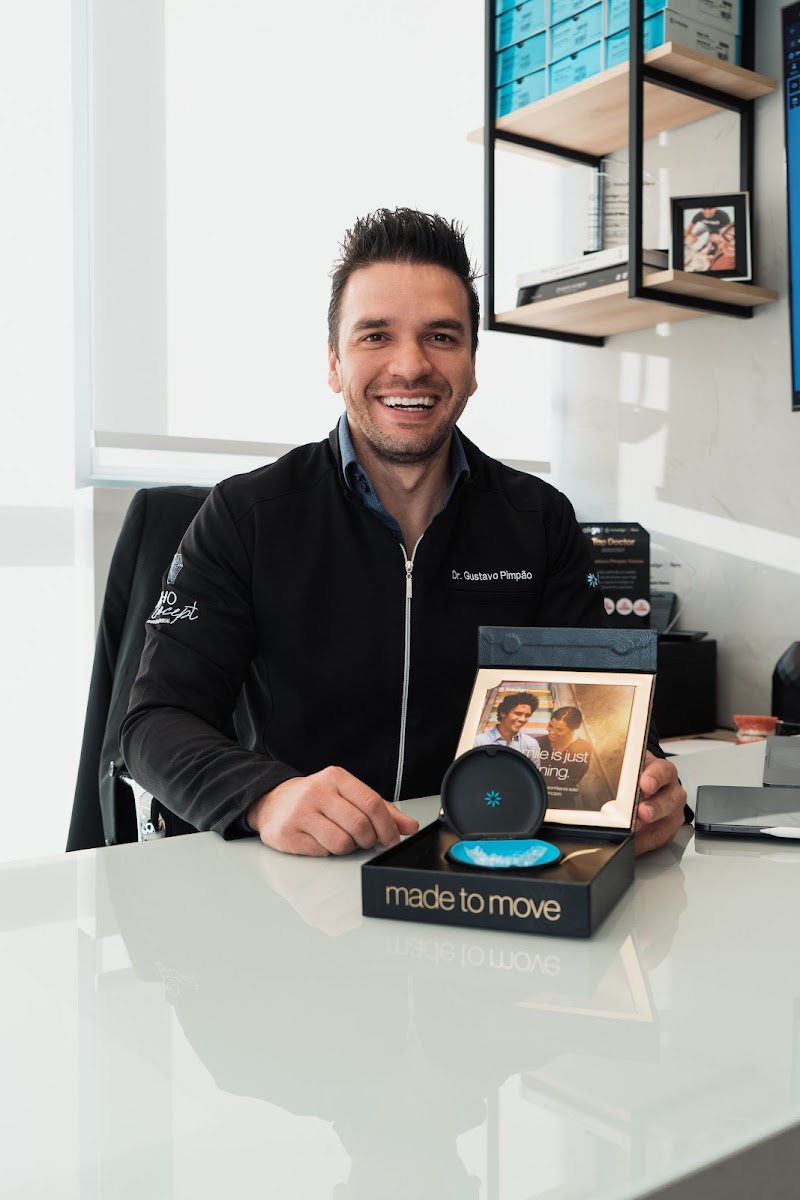 Dr. Gustavo Pimpão | Invisalign em Curitiba PR - foto 3