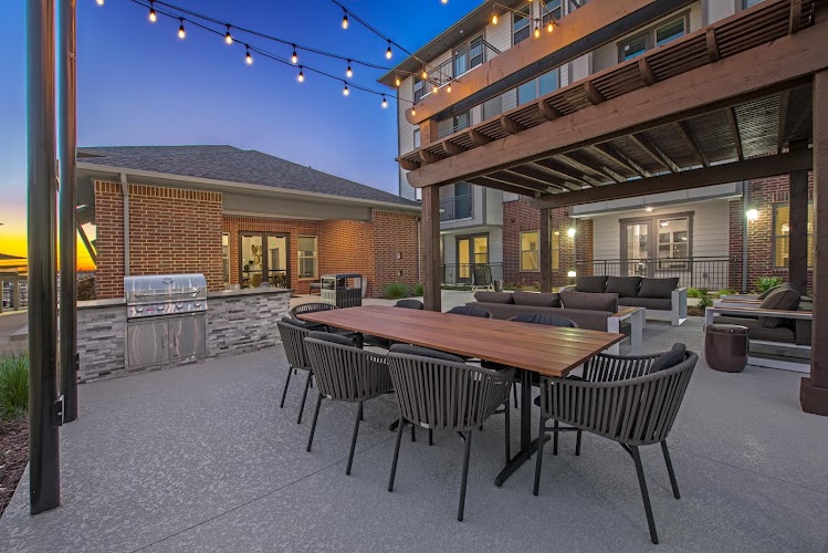 Luxe at Las Colinas | 55+ Adult Living