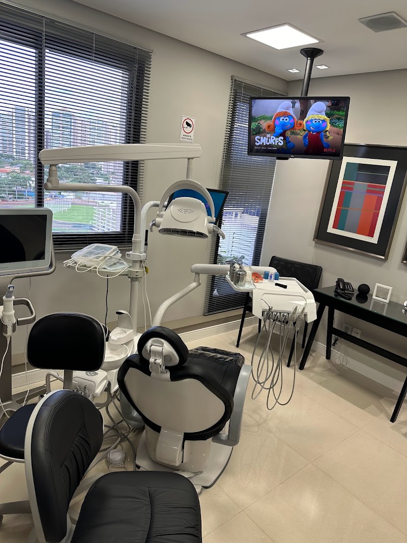 Dra. Ana Maria Vilela de Salis Queiroz - foto 2