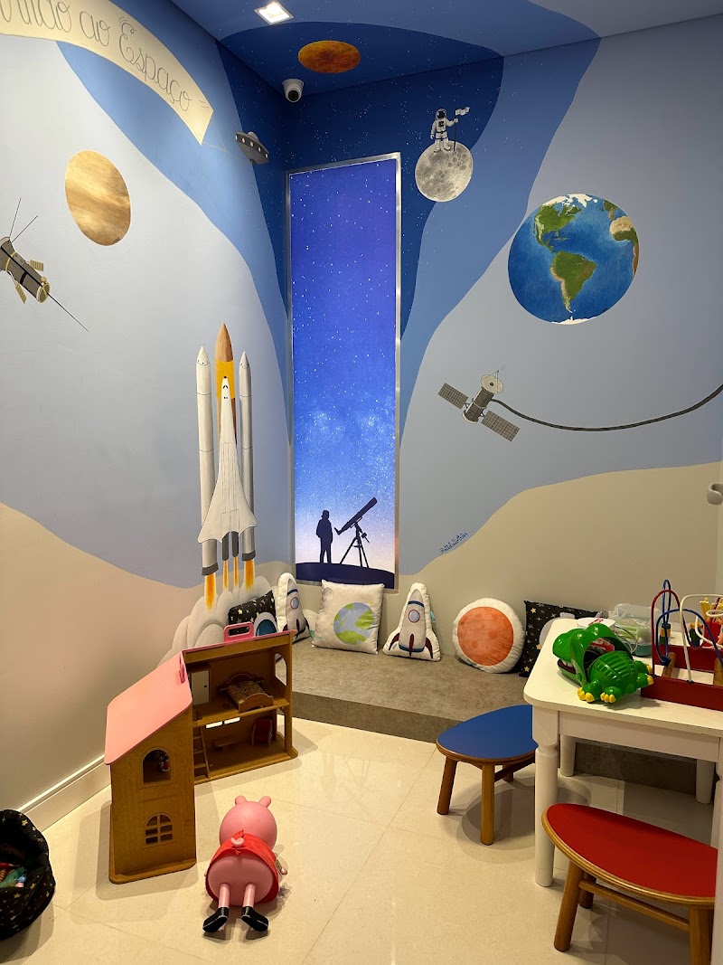 Dra. Ana Maria Vilela de Salis Queiroz - foto 4