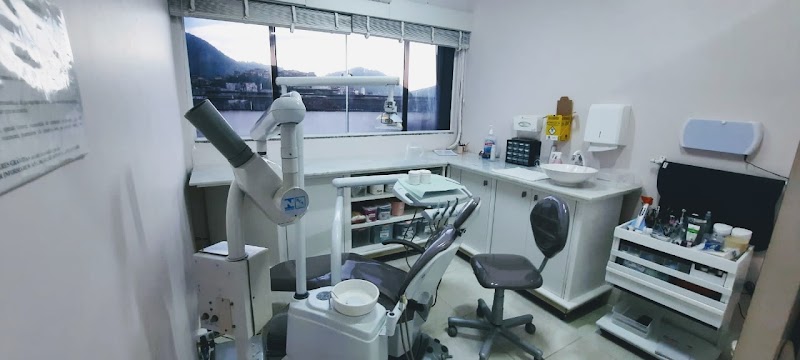 Consultório Dra Julienne Aquino Odontologia - foto 4