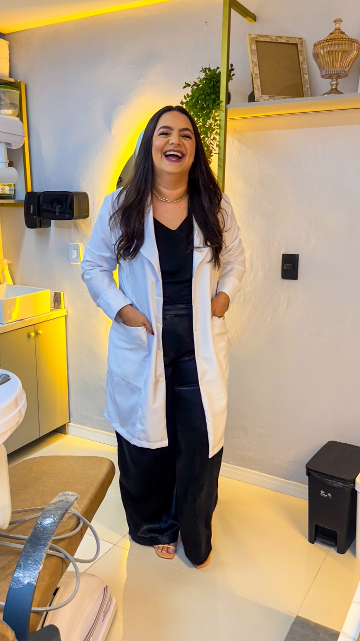 Dra. Luana | Clínica Odontológica | Implantes | Aparelho | Clareamento | Restauração | Facetas | Dentista em Natal - RN - foto 3