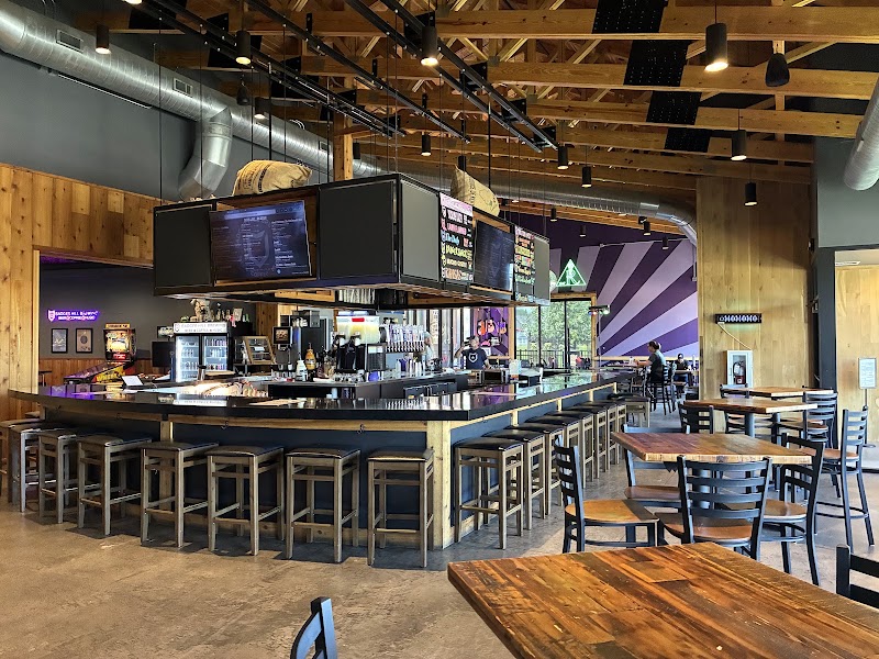 Badger Hill Brewing photo 2
