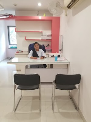 Dr Amita Saxena's Woman Care Clinic, Dr Amita Saxena, Obstetrics and Gynaecology, Laproscopic Surgeon - Image 2