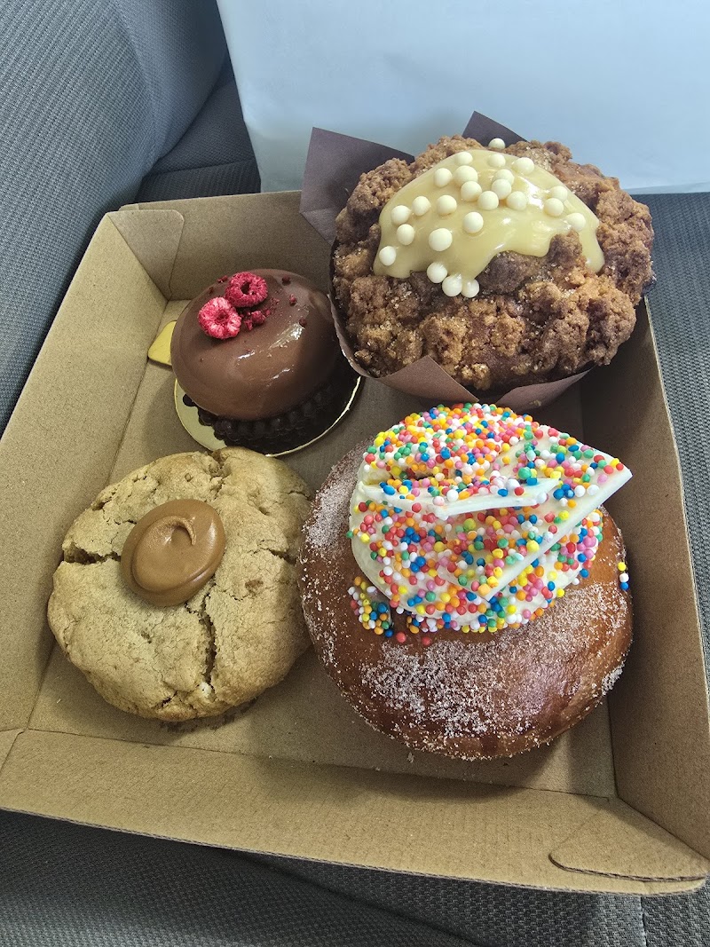 The Icky Sticky Patisserie photo 3