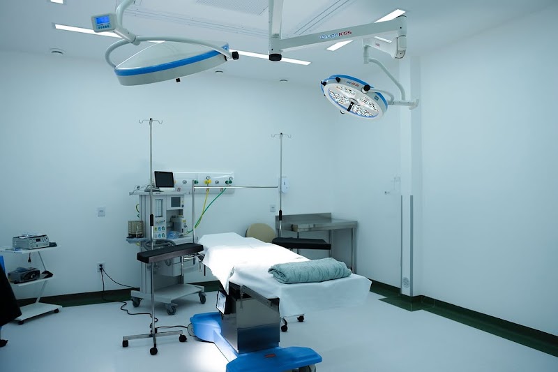 Foto de Dr. Carlos Ferreira – Cirurgião de Joelho e Medicina Esportiva em Joinville