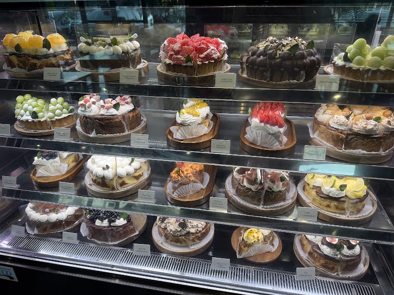 PETIT FOUR Dessert Cafe photo 2