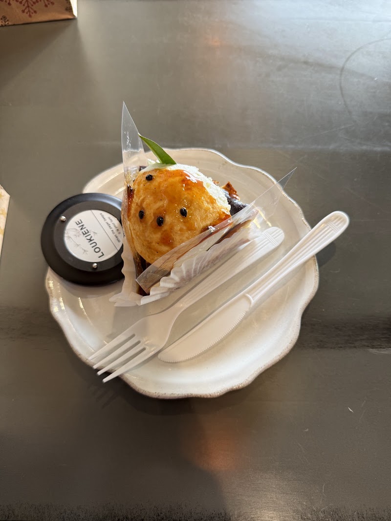 PETIT FOUR Dessert Cafe photo 4
