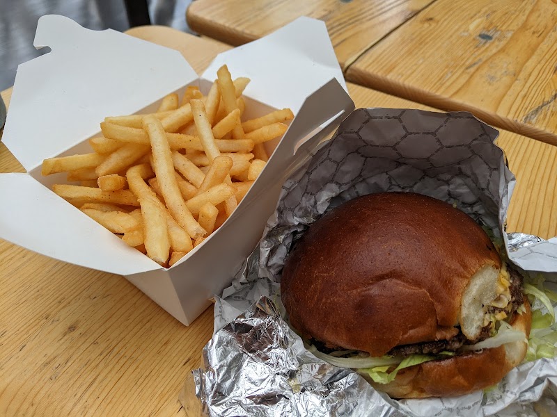 Saint Bread interior