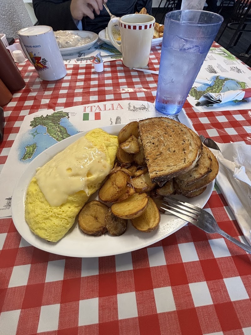 The Little Pie Shop & Cafe photo 2