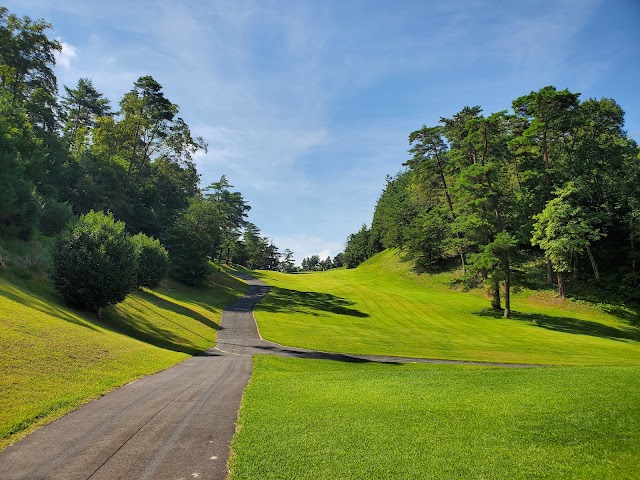 Onomichi Country Club Uneyama Course - Photo 2