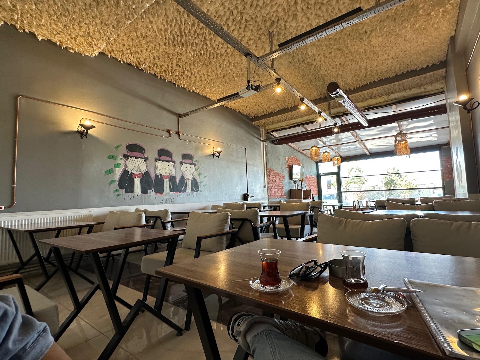 GATE 3 CAFE&PLAYSTATİON CENTER mekanı