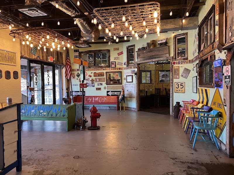 City Hall Cafe & Pie Bar photo 4