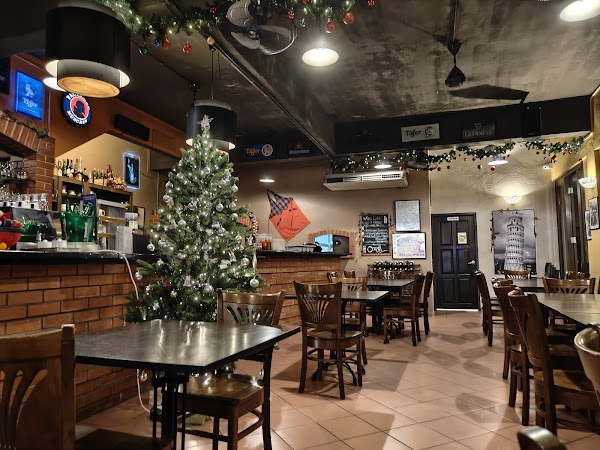 Capri Restaurant ( Pekan Lumut, Perak )