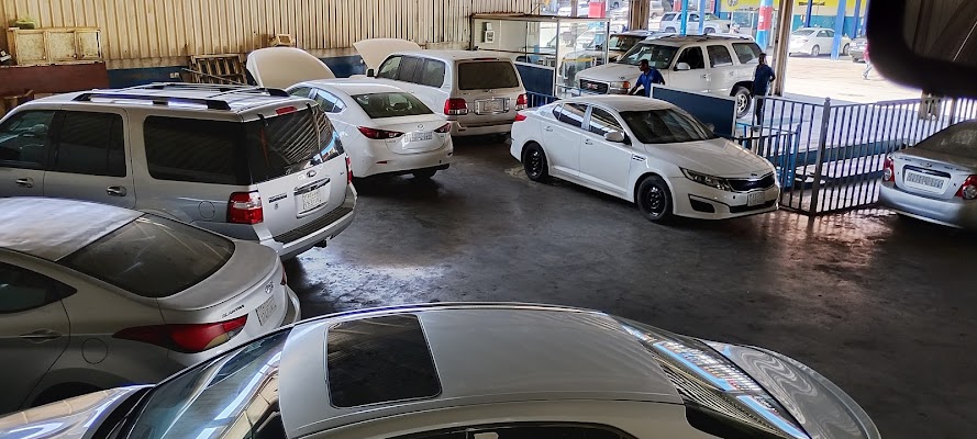 مركز السواط شيخ طائفة مهندسي السيارات بالطائف