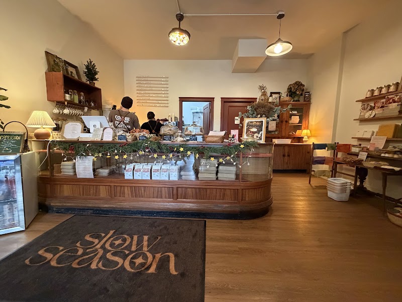 Slow Season photo 4