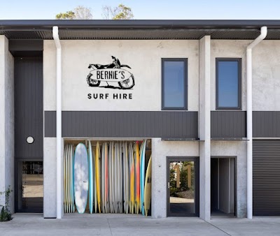 Bernie’s Surfboard Hire Noosa logo
