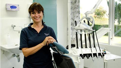 Anne Birgitte Schantz - tandlægeklinik i Holmegaard