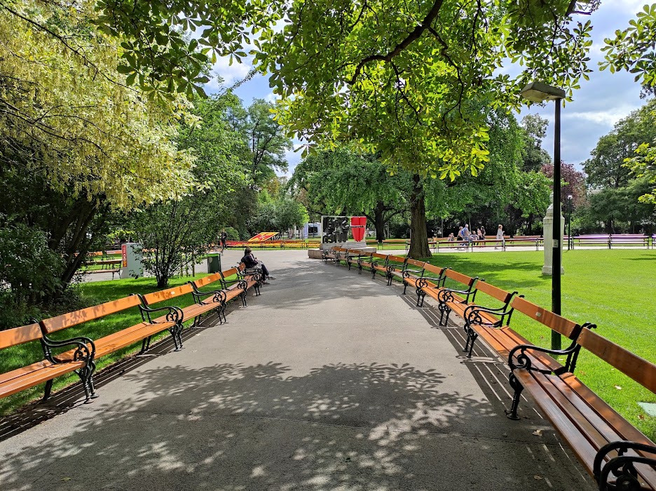 Rathauspark fotoğraf 1