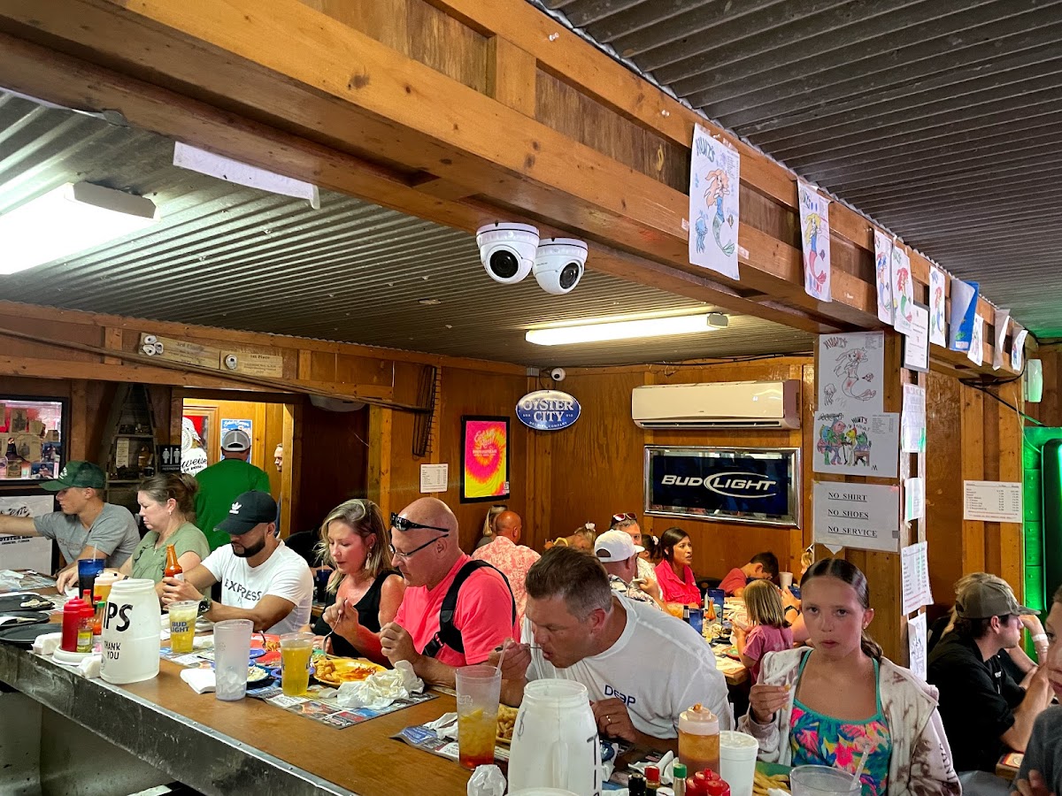 Hunt's Oyster Bar and Seafood in panama-city