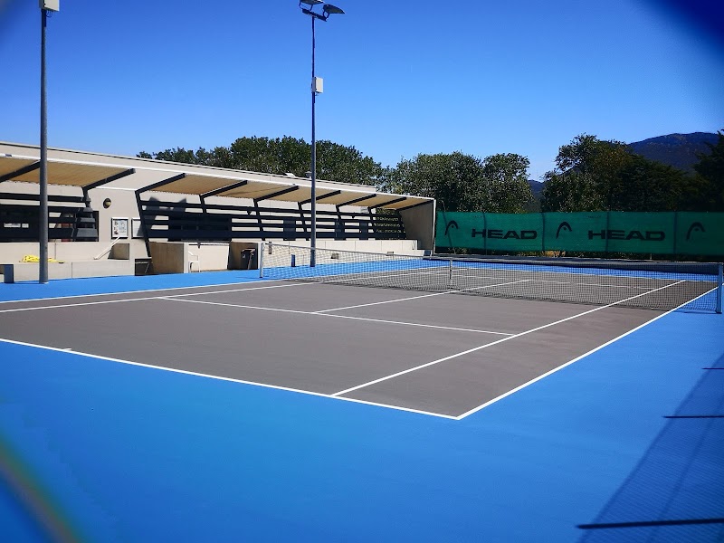 Trets Tennis Club (tennis, padel et pickleball), club de padel à Trets