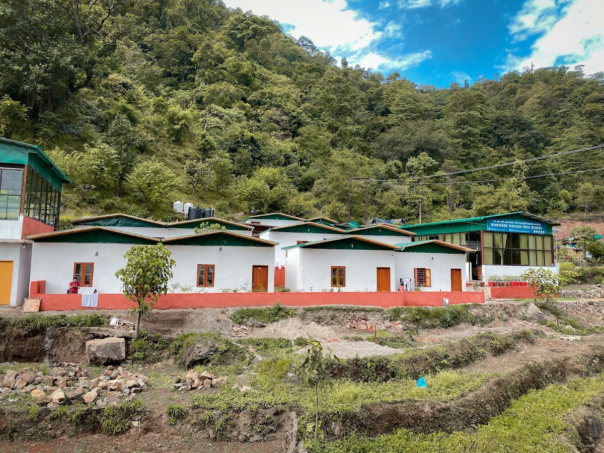 Rishikesh Vinyasa Yoga School - Yoga Teacher Training Rishikesh India — 3