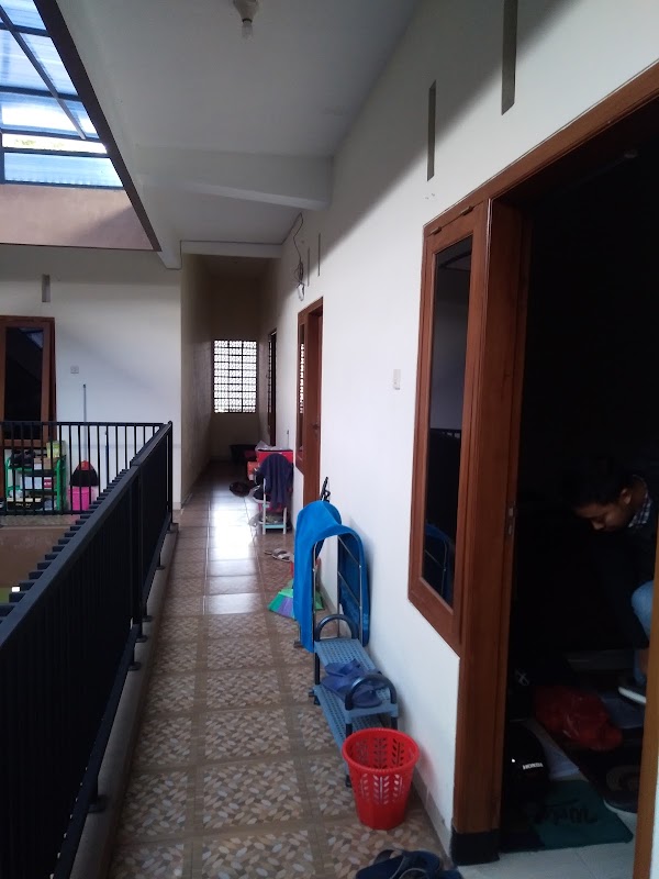 Kost Cemara