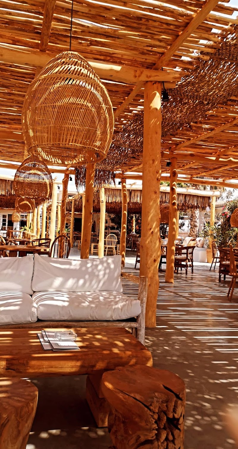 Nomad Beach Bar Restaurant Naxos