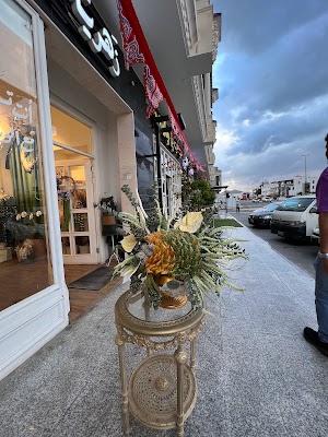 زهرية للورود و الهدايا