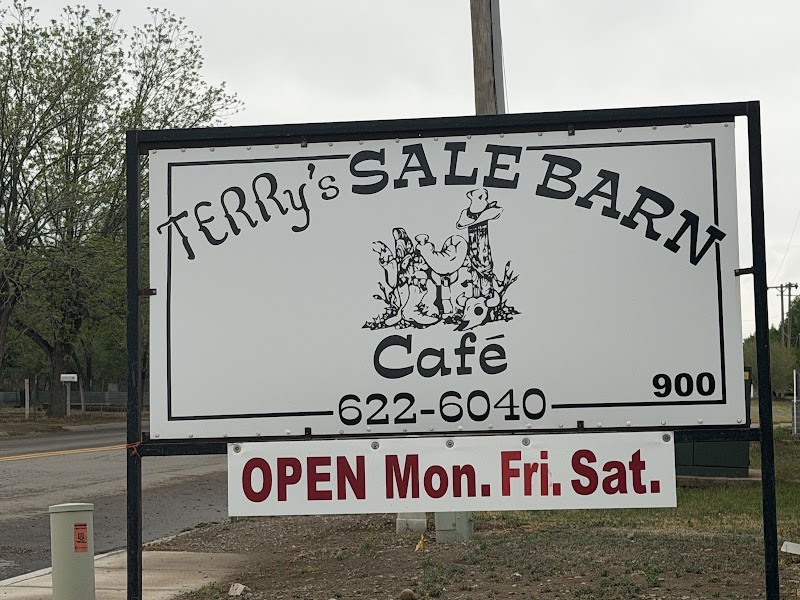 Sale Barn Cafe photo 3