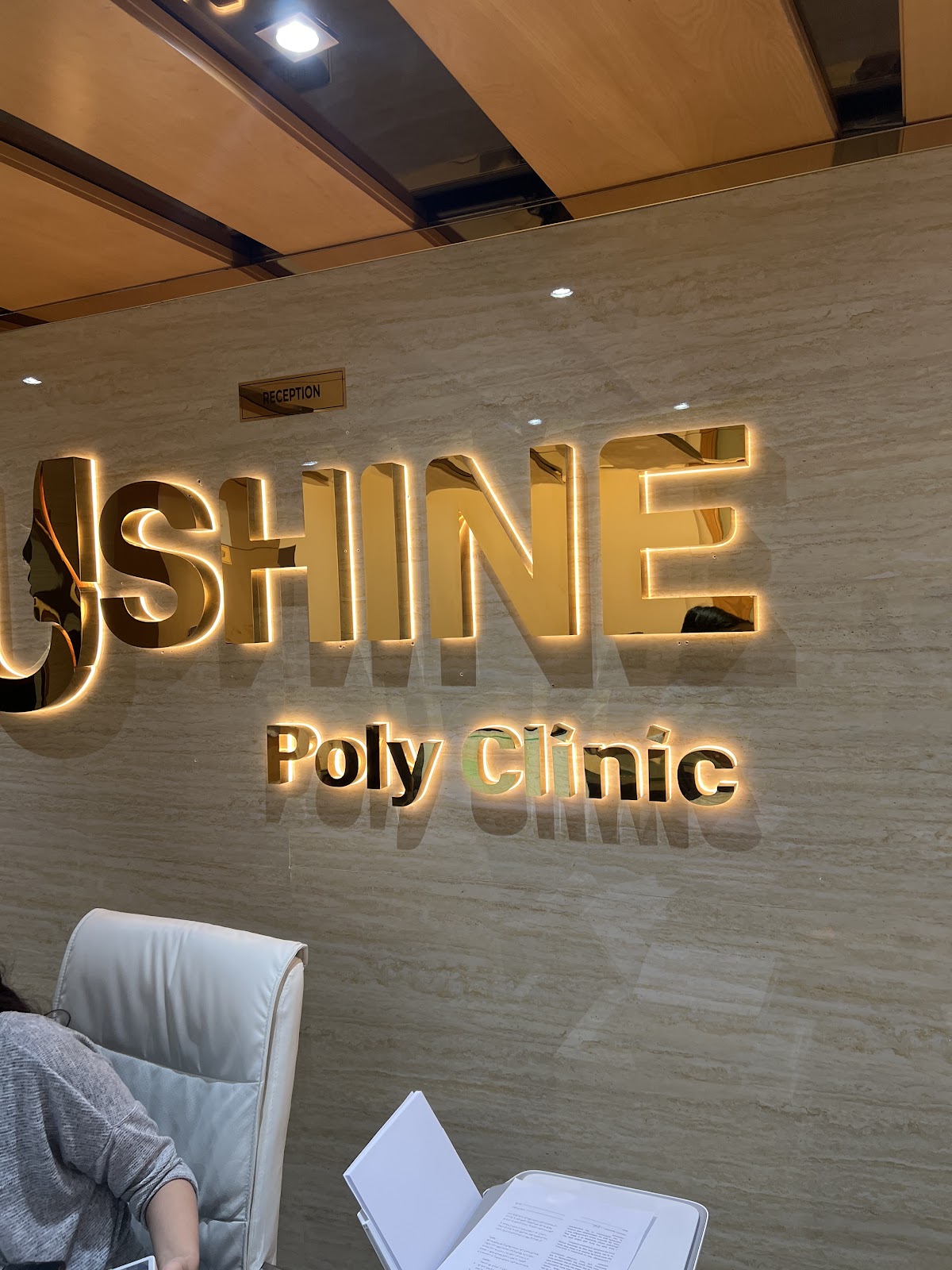 U Shine Poly Clinic 4