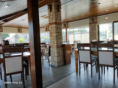 Meydan Izgara Kebap Dürüm Lahmacun Etli Pide - Restoran