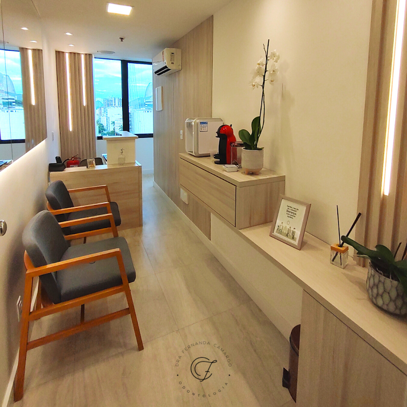 Dra Fernanda Camargo Reabilitação Oral e Estética - foto 3