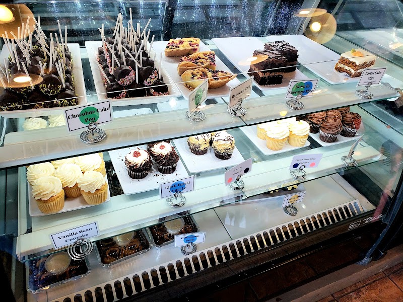 Twist Bakery & Cafe photo 3