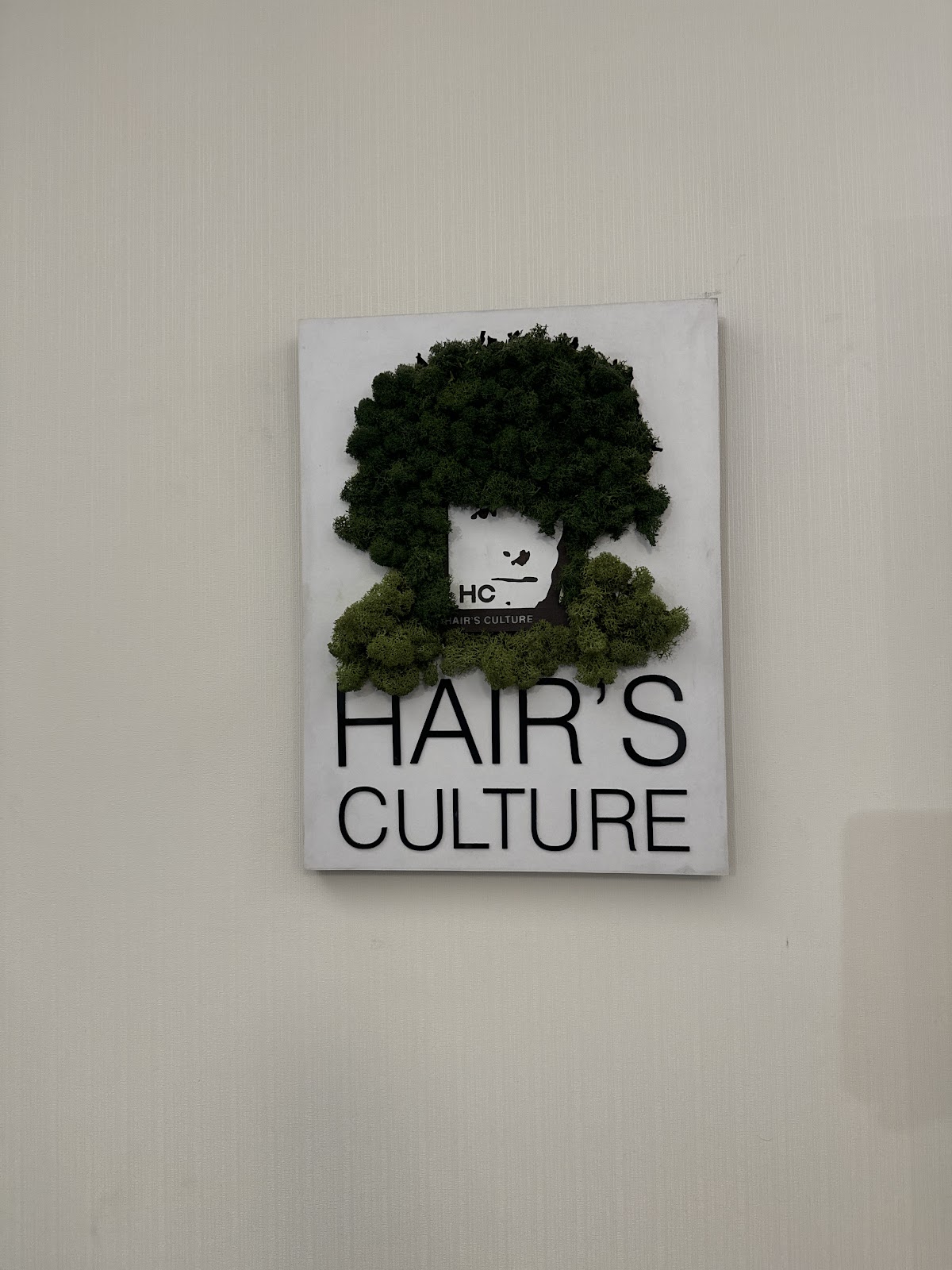 Hairs Culture Hair Replacement Studio 3