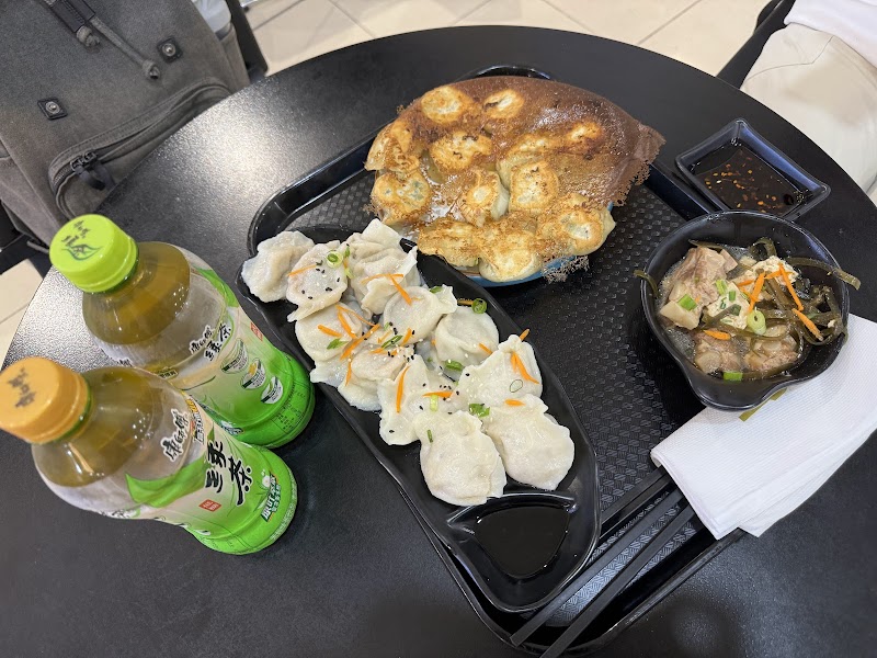 MISS ZHOU’S DUMPLING’S photo 7