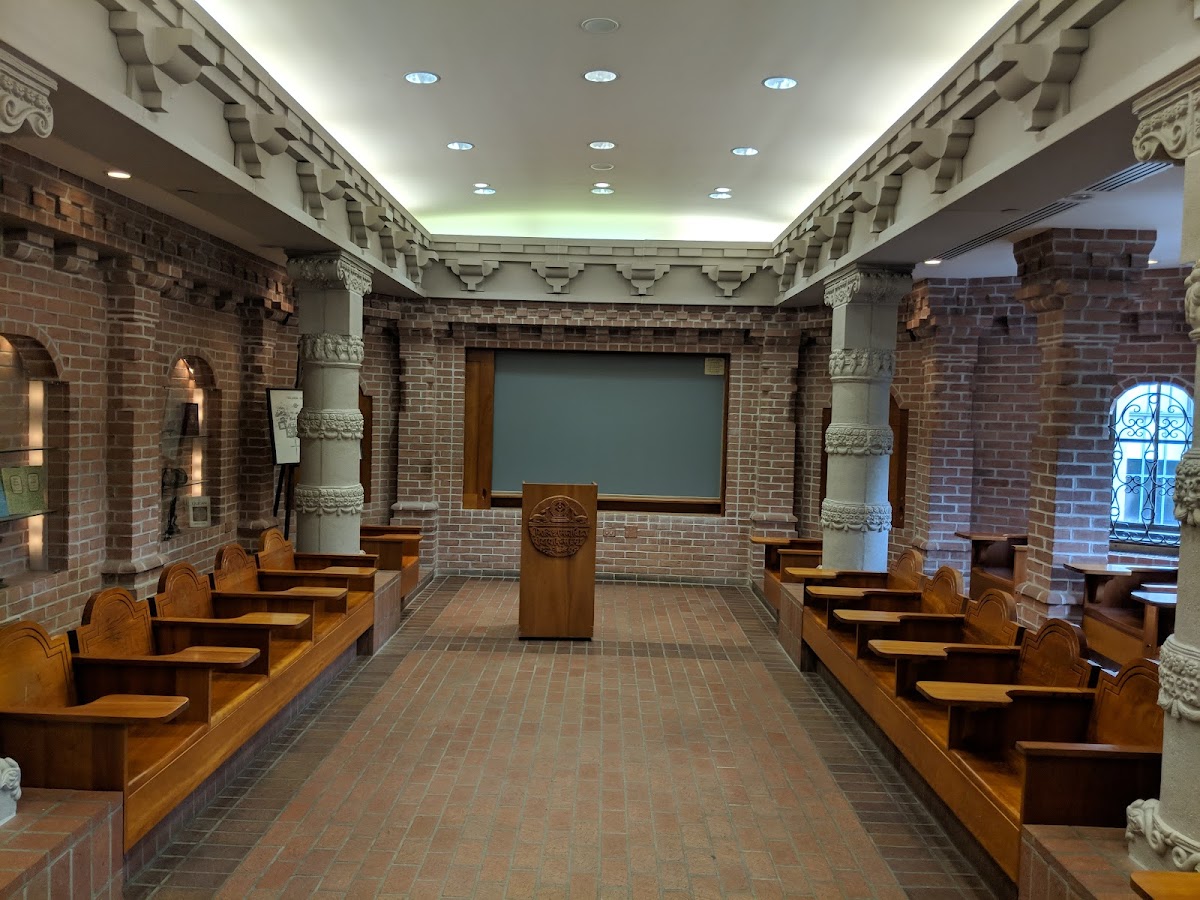 Cathedral of Learning photo 4