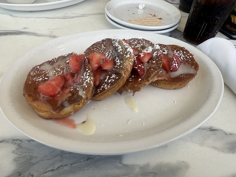 The Toasted Yolk Cafe photo 3