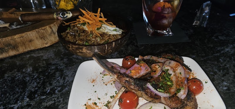 Continent Restaurant & Lounge