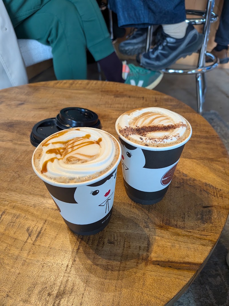 Beacon Coffee Co. & Mercantile photo 3