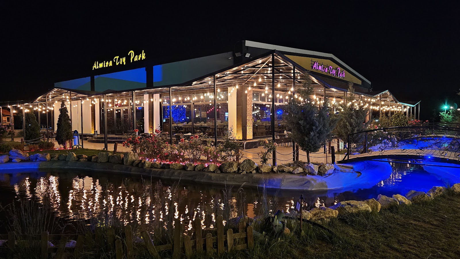 Almira Toy Park mekanı